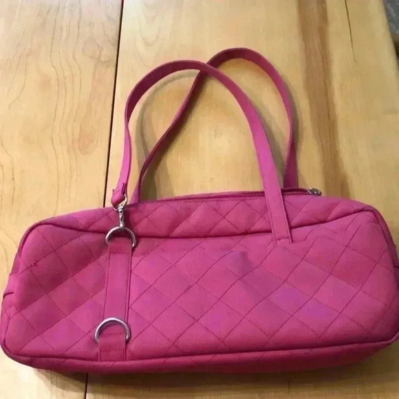 Urban Oxide large pink zippered shoulder bag - Picture 1 of 6
